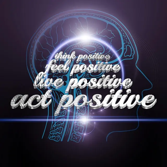 Illustration d’un cerveau lumineux avec un message motivant “think positive, feel positive, live positive, act positive”, symbolisant l’impact des pensées sur le bien‑être.